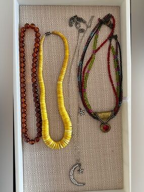 4 pc Lot Vintage Necklaces Estate Modern Costume Jewelry One Signed Chico’s